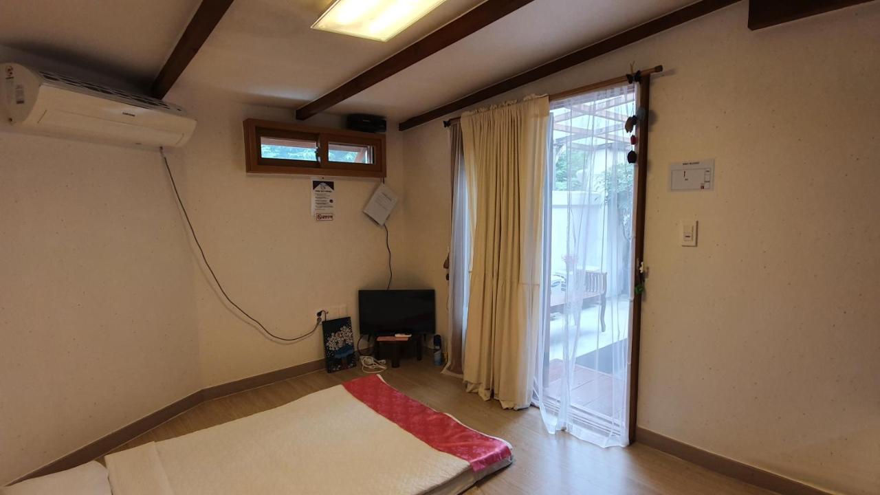 Greem Guesthouse Jeonju Exteriör bild