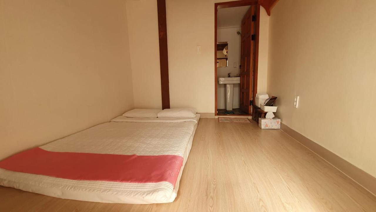 Greem Guesthouse Jeonju Exteriör bild