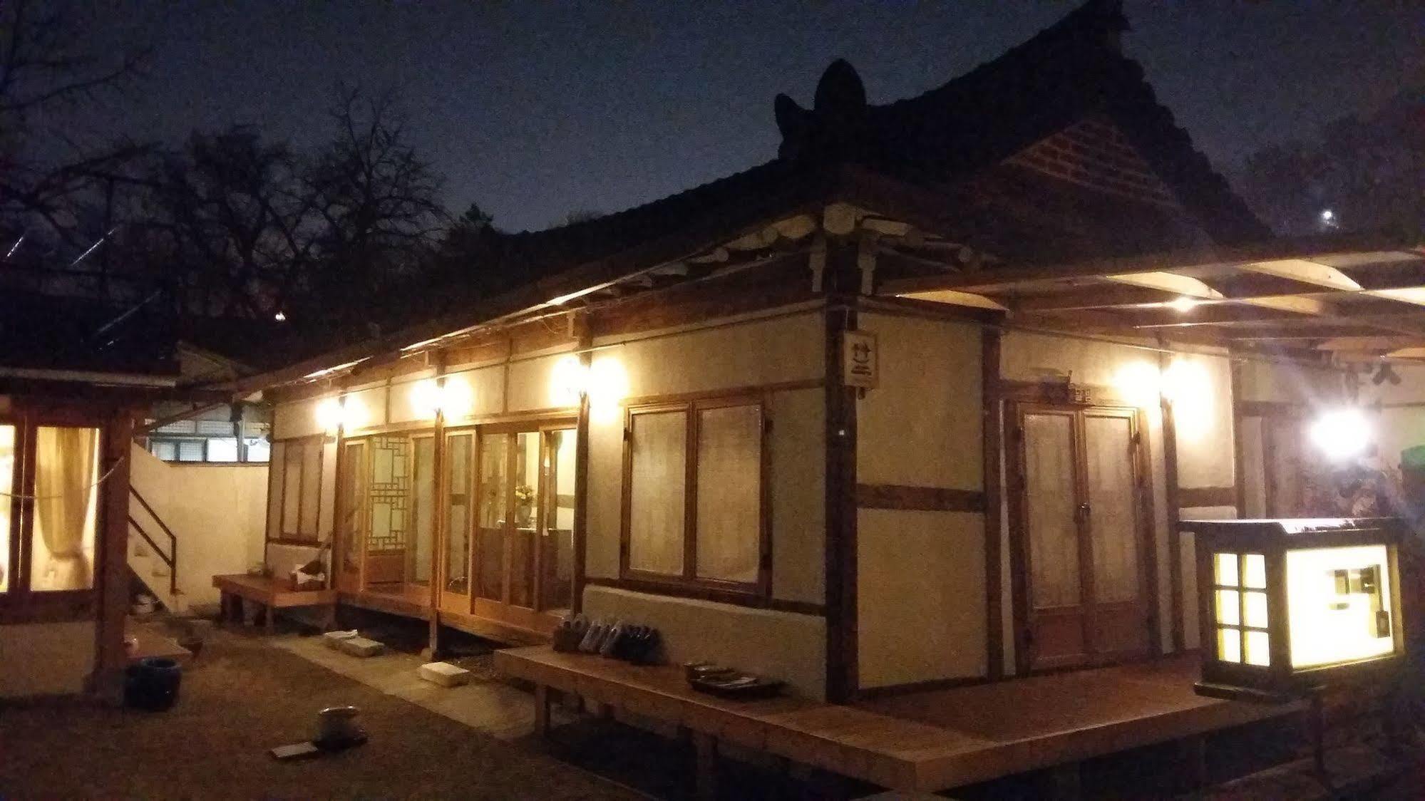 Greem Guesthouse Jeonju Exteriör bild